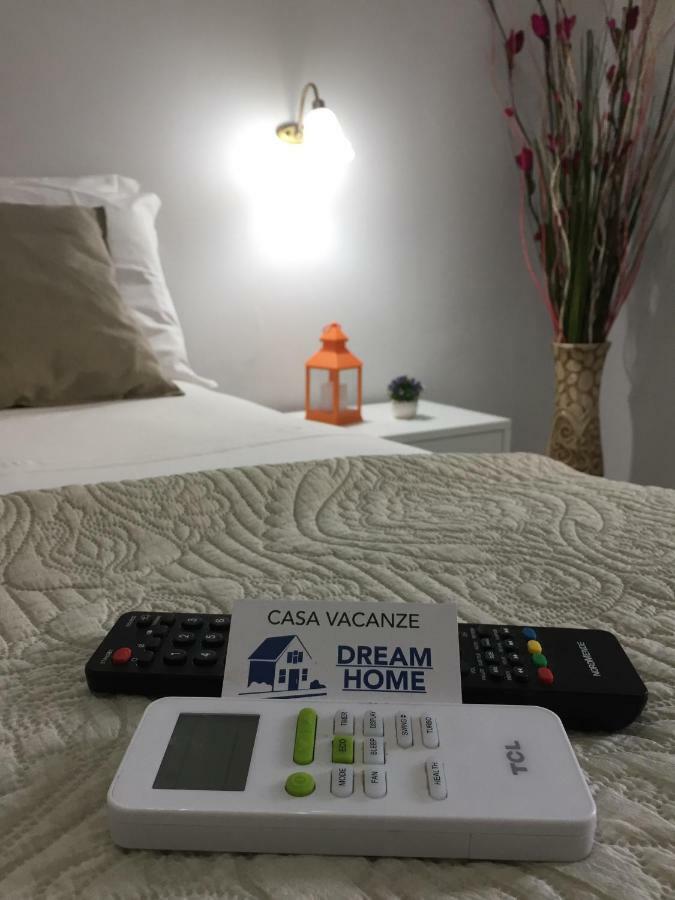 Dream Home เนเปิลส์ ภายนอก รูปภาพ